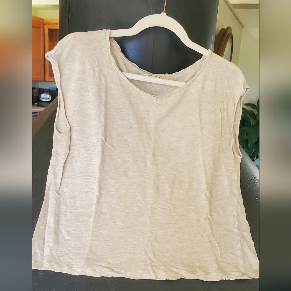 Club Monaco Super Soft Capped Sleeve Summer Tee Small